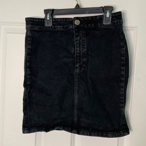 American Eagle black denim skirt, size 8